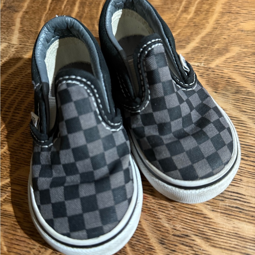 Toddler Black and Gray Checkered Vans. Size 5